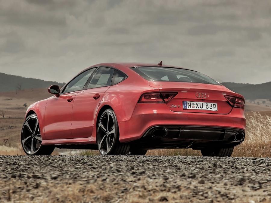  Audi RS7 Sportback 2014 года  (AU) (фото 11 из 18)